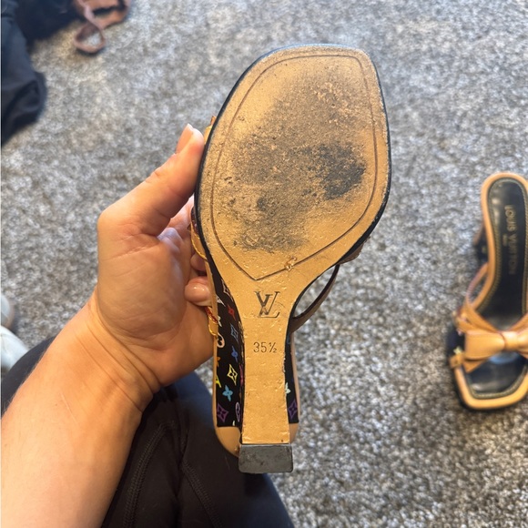 I got good use out of these but they no longer fit. - Picture 2 of 5